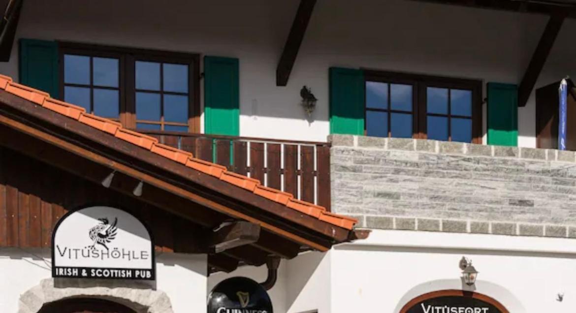 Vitushoehle & Vitusfort - Magie Von Irland Und Schottland Füssen Zewnętrze zdjęcie